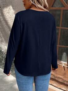 SHEIN LUNE Plus Size Women's Decorative Button T-shirt With Front Design - Blue - View 2