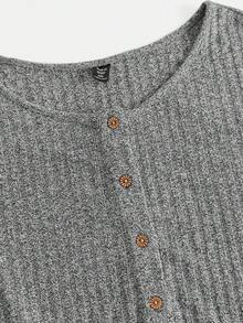 Plussiva 孕婦大碼前鈕扣寬鬆T恤帶落肩袖設計 - 灰色 - 查看 8