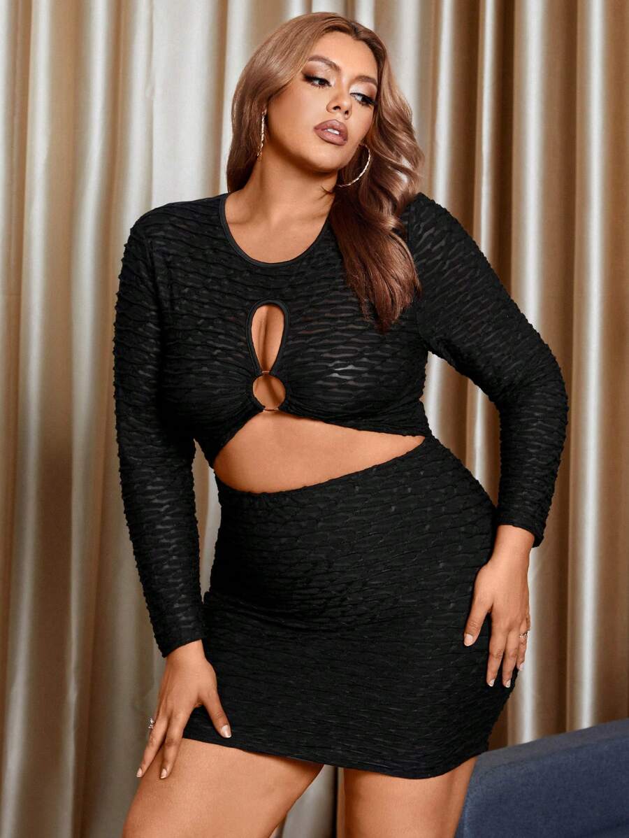 SHEIN Allurite Plus Size Round Ring Hollow Out Texture Fitted Dress