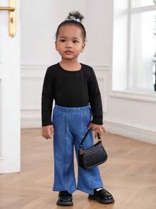 SHEIN 女婴休闲针织长袖上衣搭配牛仔效果喇叭裤套装 - 藍色 - 查看 5