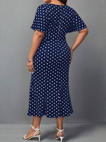 SHEIN Clasi 大碼波點印花蝴蝶袖洋裝 - 藏蓝色 - 查看 2