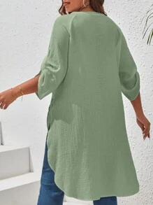 SHEIN VCAY Plus Size Women's Asymmetric Hem Blouse With Raglan Sleeve