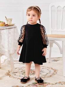 SHEIN Baby Girl 1pc Heart Flocked Mesh Lantern Sleeve Dress - Black - View 4