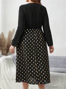 EMERY ROSE 大尺寸波點圖案 V 領長袖連身裙 - 黑色 - 查看 2