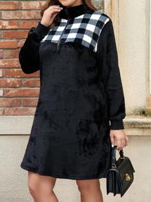 女性加大號格紋絨毛連衣裙 - 黑色 - 查看 4