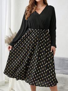 EMERY ROSE 大尺寸波點圖案 V 領長袖連身裙 - 黑色 - 查看 3