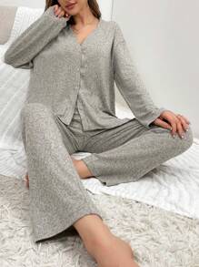 Women's Button-Up Long Sleeve Top And Pants Pajama Set Outfit