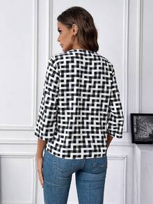 SHEIN Clasi 女性全印花幾何圖案卷袖衫 - 黑與白 - 查看 2