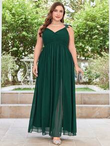 Plus Size Women's Olive Green Split Shoulder Embroidered Chiffon Party Dress - Dark Green - View 4