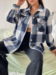 Flirla 女式加大碼格紋翻領口袋襯衫