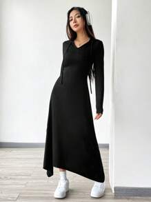 SHEIN EZwear 黑色v領帽裝時尚女裝連衣裙 - 黑色 - 查看 3