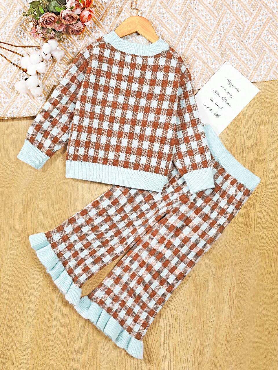Young Girl Plaid Cardigan & Knitted Pants Set