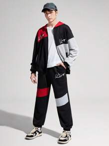 SHEIN Nastolatek Chłopcy Codzienny Wygodna Bluza z kapturem I Spodnie do biegania Komplety Biżuterii Z Nadrukowany I Kolorowe bloki Detale