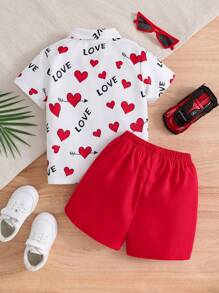 Conjunto de 2 piezas de camisa y pantalones cortos con estampado de corazón para niño, Día de San Valentín - Multicolor - Ver 2