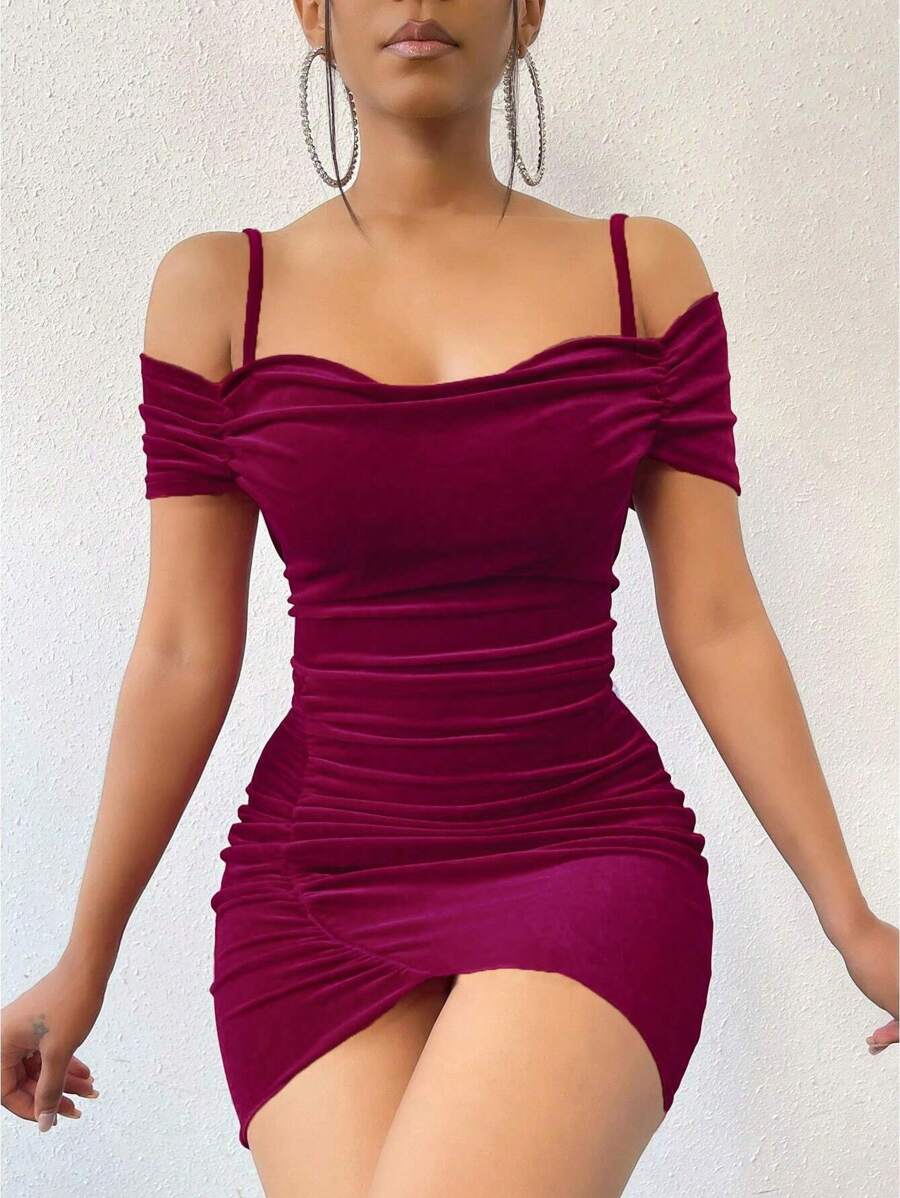 Chiquease Đầm xếp ly ôm vừa vặn màu đỏ tía cho nữ - Màu Đỏ Sâu - Xem 1