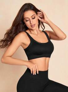 Easithlete Women's Seamless Sports Bra - Black - View 3