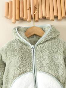 Baby Boys' Color Block 3d Ear Design Hooded Coat With Solid Pants Set - Green - View 6