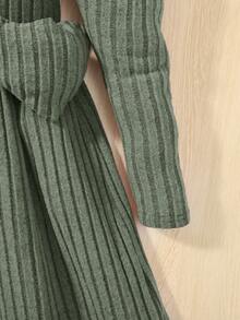 青少女簡約針織泡泡袖長裙,運動休閒風格,附有斜跨包 - 軍綠色 - 查看 6