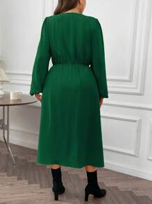 SHEIN Unity 大尺碼女式圓領扭褶燈籠袖連身裙 - 墨綠色 - 查看 2