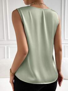 EMERY ROSE Blusa Sin Mangas Con Cuello En V Y Pliegues En Los Hombros - Verde - Ver 2