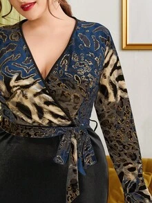 Women's Plus Size Asymmetrical Velvet Print Contrasting Colors Fish-Tail Dress With V-Neck Design Mermaid Dress - Blue - View 3