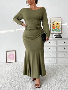 Celure 純色優雅大尺寸魚尾裙 - 墨綠色 - 查看 6