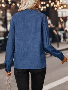 SHEIN LUNE Blusa unicolor con botón delantero de manga raglán - Azul - Ver 2