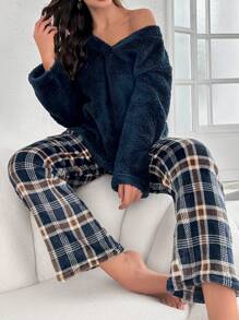 Women's Flannel Plaid Pajama Set - Navy Blue - View 5