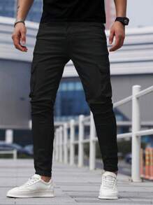 Manfinity LEGND Men Cotton Solid Flap Pocket Side Cargo Jeans - Black - View 1