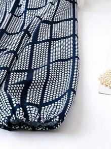 SHEIN 大尺碼全印花氣球袖上衣 - 藏蓝色 - 查看 3