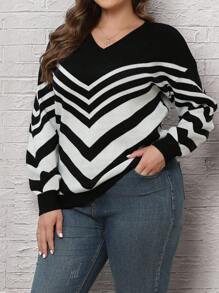 EMERY ROSE Women's Plus Size Pullover Sweater With V-neckline In Black And White - Black and White - View 1