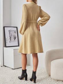 SHEIN Vestido Premamá Con Cinturón Y Mangas Farol - Albaricoque - Ver 2