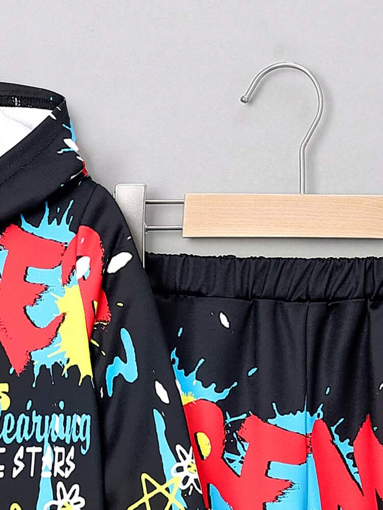 2 pezzi Set di tuta da ragazzo giovane con felpa con cappuccio e pantaloni in pile stampati, casual e comodi, in pile spesso