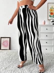 Celure Plus Wave Striped Print Straight Leg Pants - Black and White - View 5