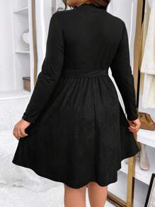 Calvaya Của phụ nữ Kích thước lớn Đứng cổ áo Váy có thắt lưng - màu đen - Xem 2