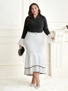Modelyn Plus Size Color Block Bell Sleeve T-shirt