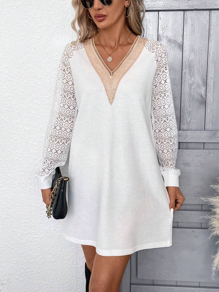 Women's V-neck Lace Patchwork Dress