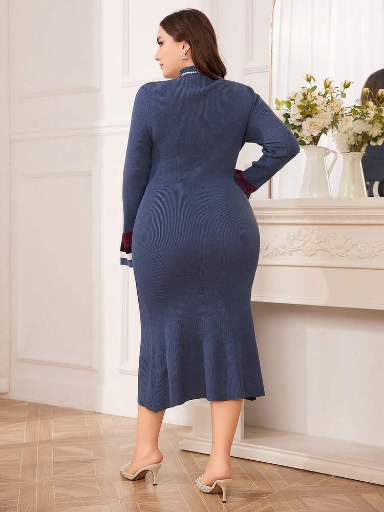 Plus Size Color Block Striped Sleeve Cuff Turtleneck Sweater Dress