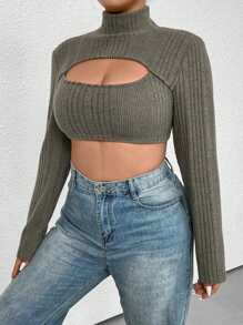 Flirla Plus Cut Out Front Mock Neck Crop Tee - Green - View 3