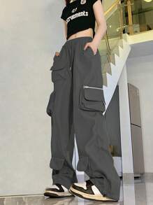 Pantalones cargo con bolsillo lateral con solapa de cintura con cordón - Gris Oscuro - Ver 5