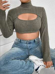 Flirla Plus Cut Out Front Mock Neck Crop Tee - Green - View 4