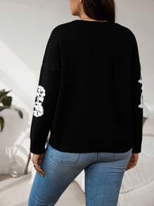 SHEIN LUNE Plus Size Printed Round Neck Pullover Sweater