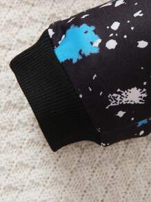 SHEIN Little Girl's Tie Dye Hoodie And Sweatpants Outfit With Sunglasses Girl Print - Black - View 7