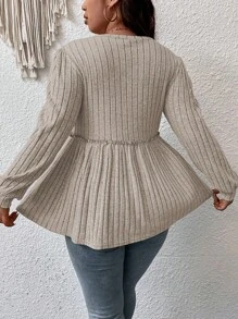 SHEIN Clasi 大碼雜色針織荷葉邊下擺T恤 - 卡其色 - 查看 2