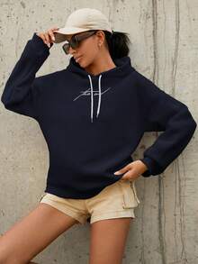 RueChic Đồ họa Chữ cái Thả vai Dây rút Hoodie - màu đen - Xem 3