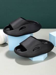 Comfortable Unisex Kids' Chunky Slippers Black - Black - View 2