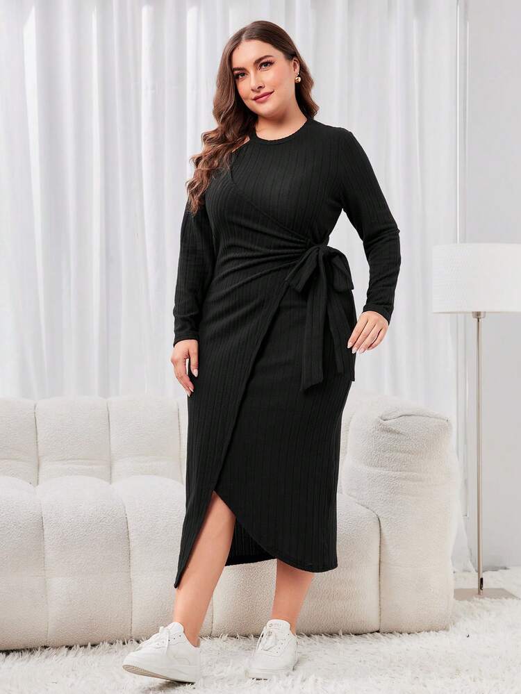 Plus Size Women's Wrapped Bodycon Dress