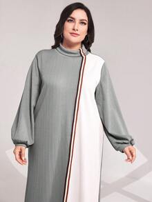 Mulvari Của phụ nữ Kích thước lớn Khối màu Đứng cổ áo Đầm nỉ - Xám - Xem 5