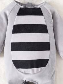 SHEIN 嬰兒男童3d浣熊圖案連身衣與刺繡帽子 - 灰色 - 查看 8