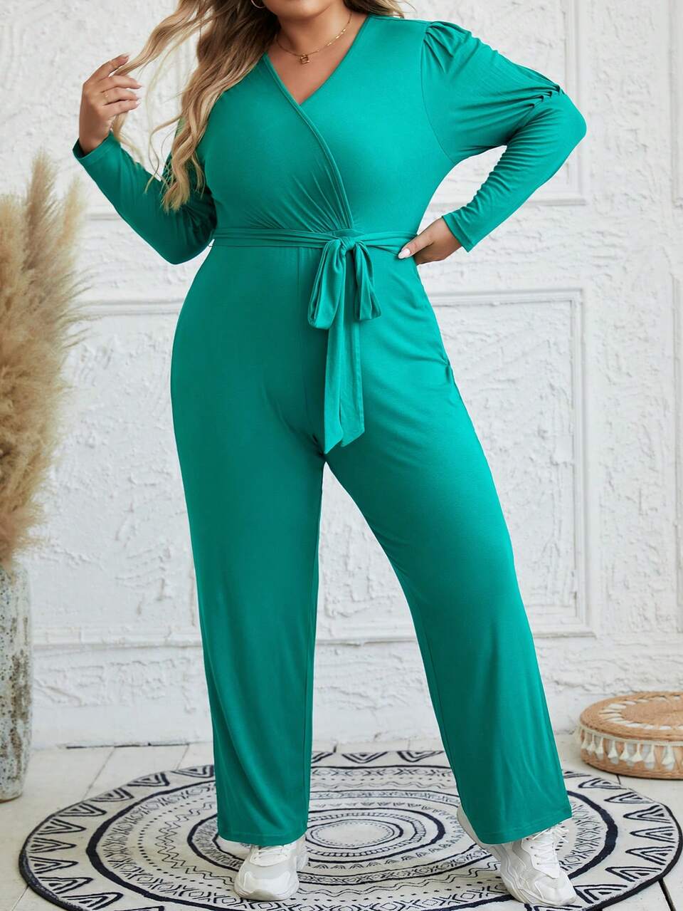 Plus Size Solid Color V-neck Long Sleeve Jumpsuit